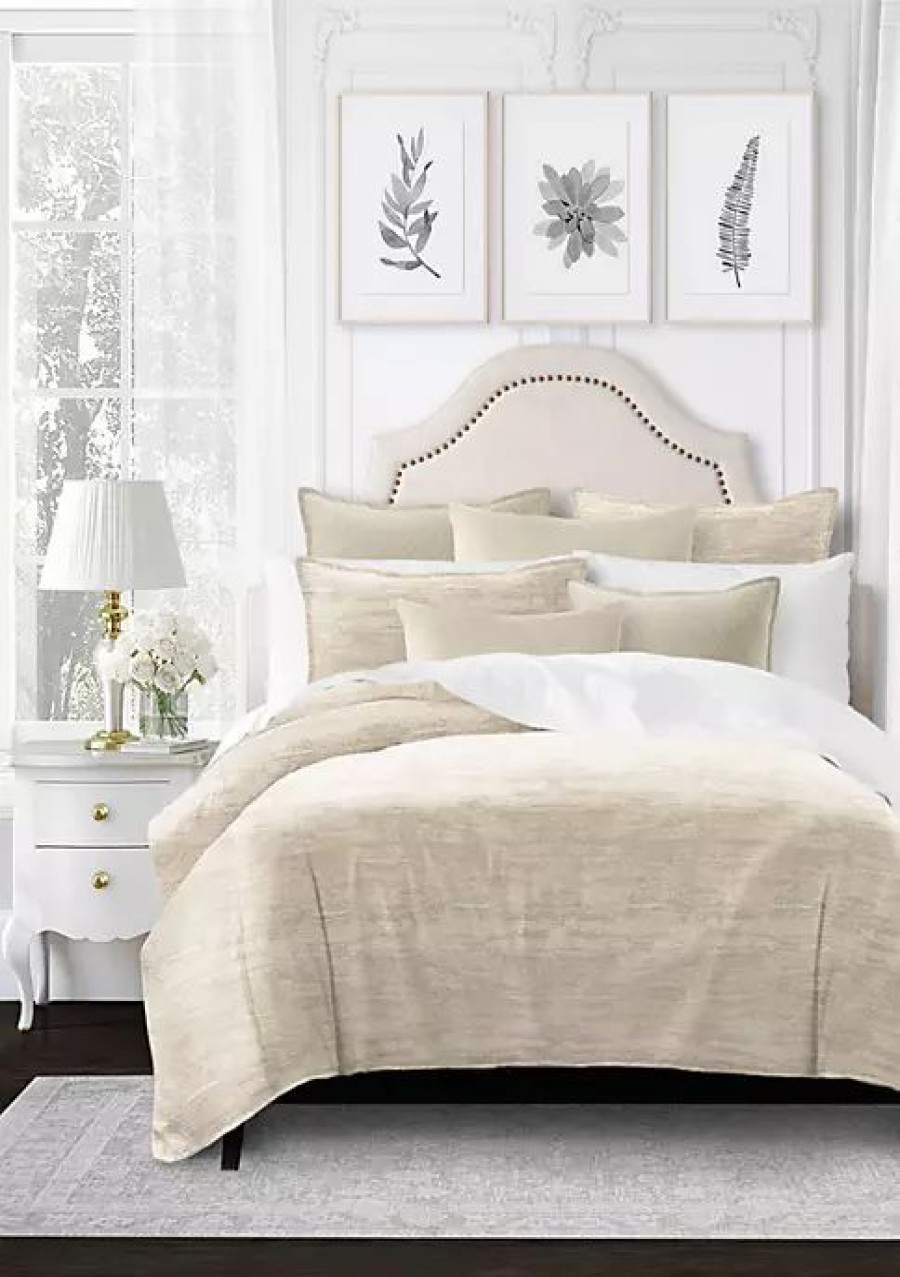 Bed & Bath * | 6Ix Tailors Fine Linens Cabrera California King Comforter & 2 Shams Set Buff